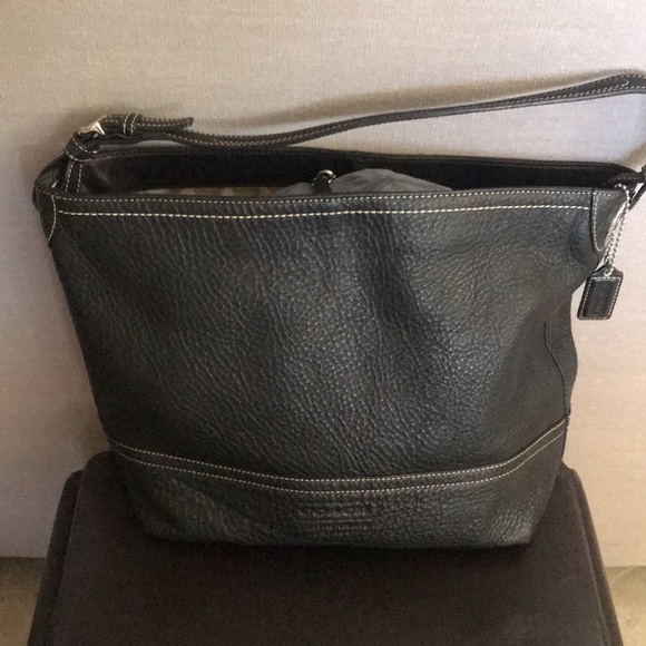Original Coach genuine soft leather - Picture 5 of 6